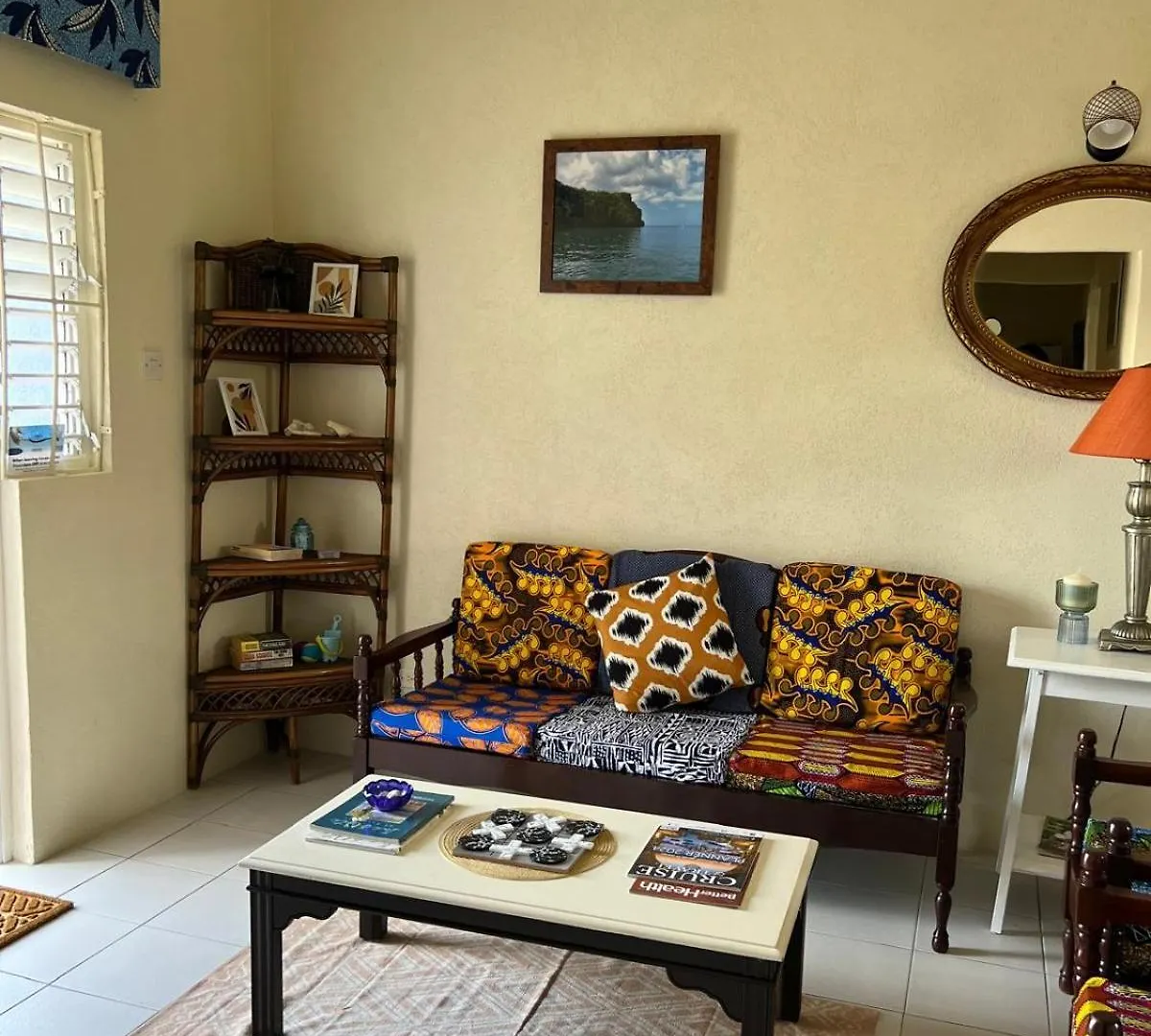 Mel'S Art Place By Coastal View7 Christ Church 0*,  Barbados
