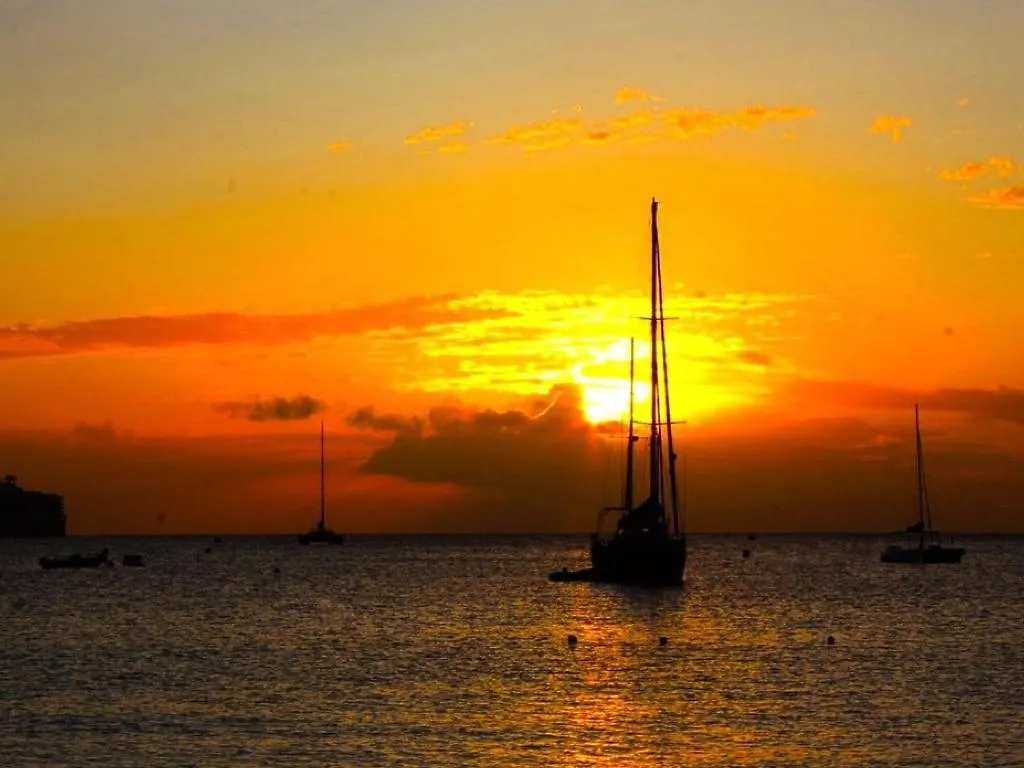 Mel'S Art Place By Coastal View7 Christ Church Barbados
